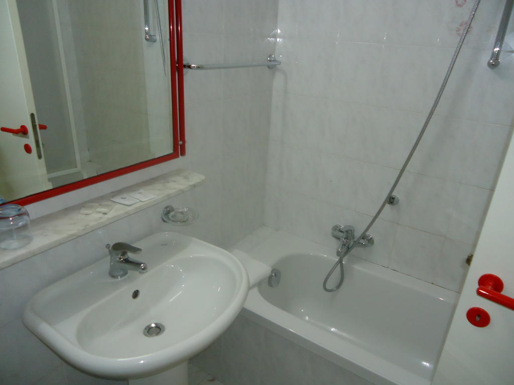 Camere Da Aldo In Centro Sirolo Bilik gambar